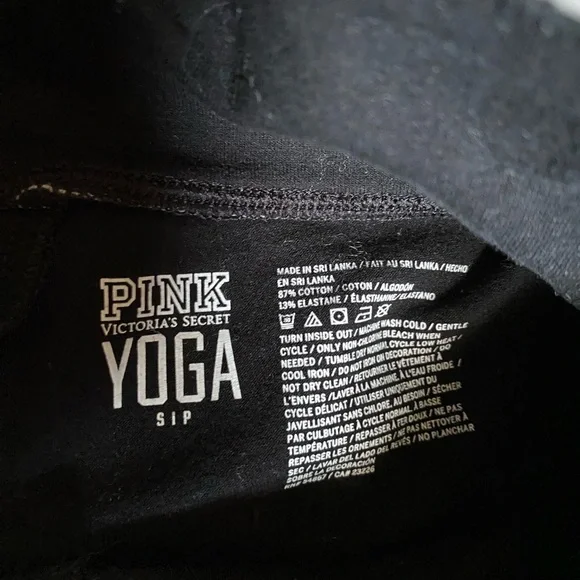 PINK Victoria's Secret yoga Shorts Size S Yoga Athletic Workout - Picture 4 of 4